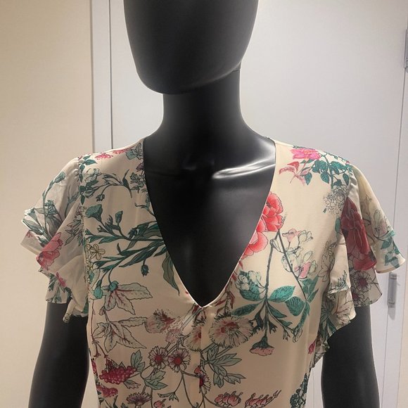 Collette's Closet | Gorgeous Rachel Roy Floral Blush Maxi Dress - Picture 3 of 9